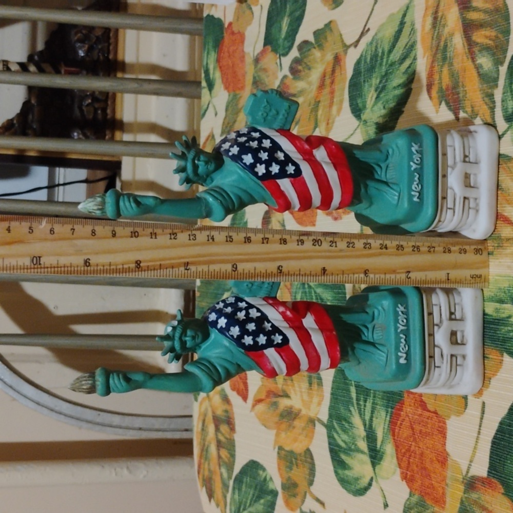 Vintage Statue of Liberty Souvenir Figurines Set of 2